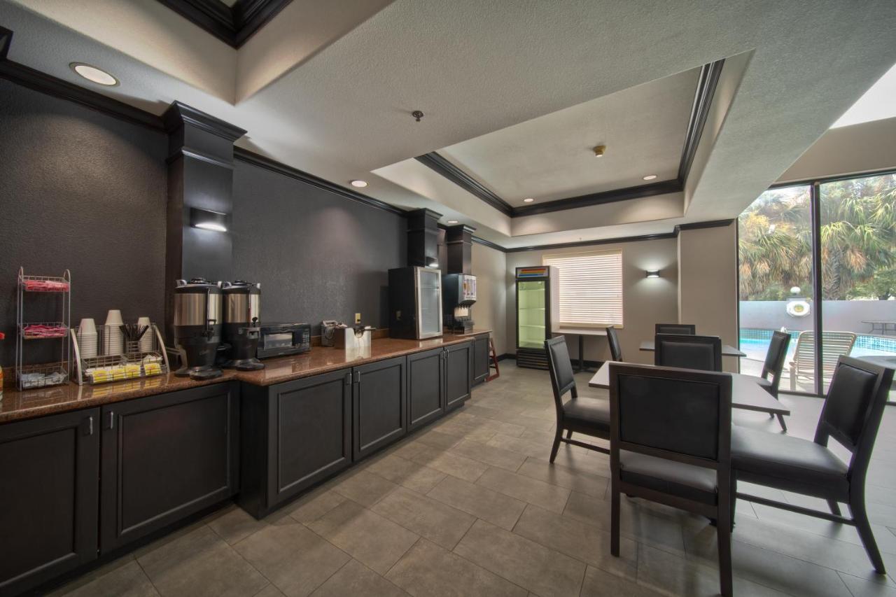 Hotel Wingate By Wyndham Houston Bush Intercontinental Airport Aldine Exteriér fotografie